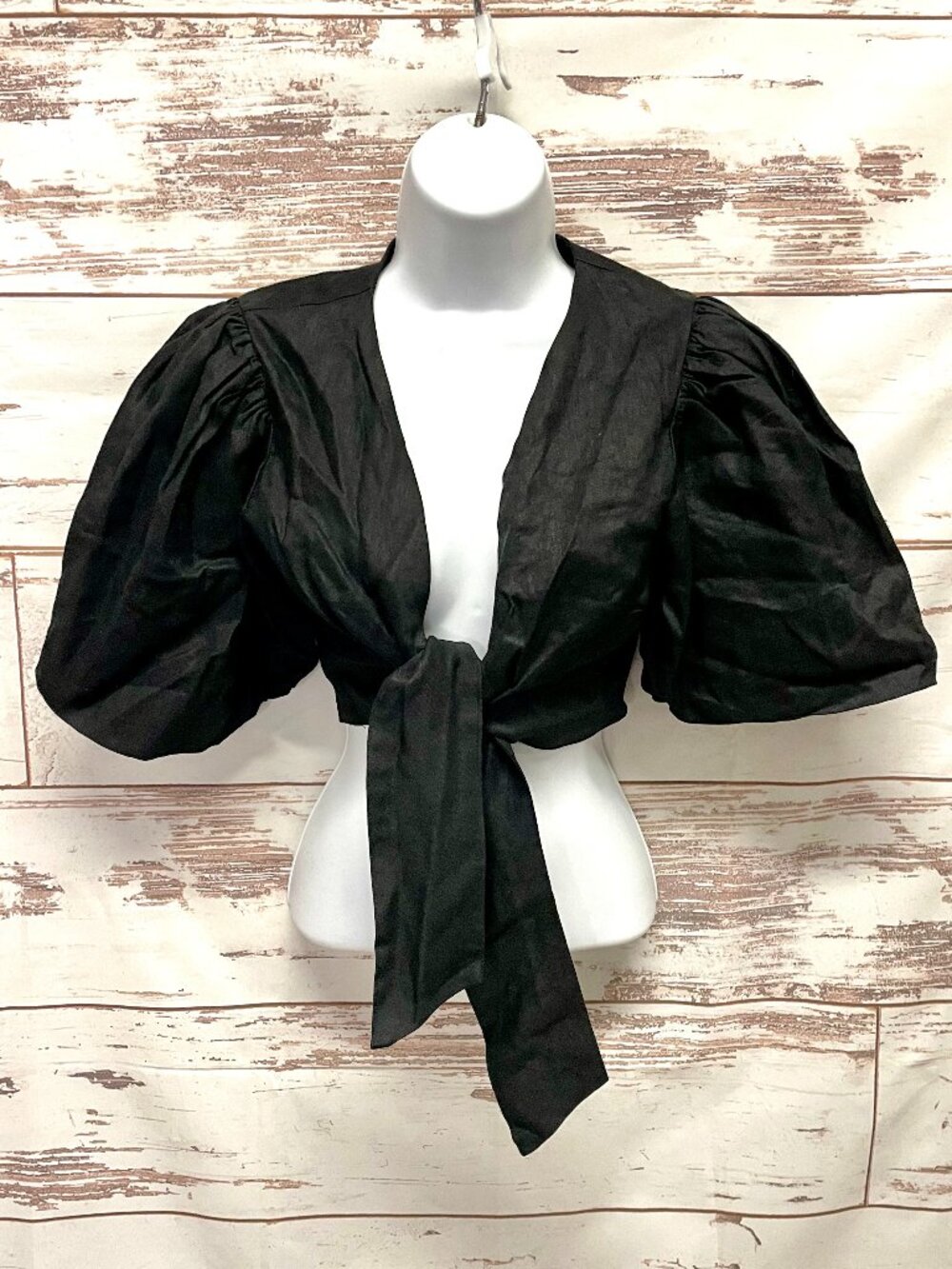 Dissh Hallie Linen Tie Front Puff Sleeve Crop Top - Picture 1 of 7